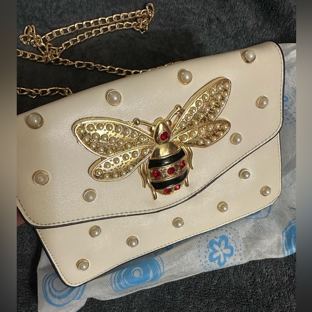 Woman purse , beautiful!! ✨